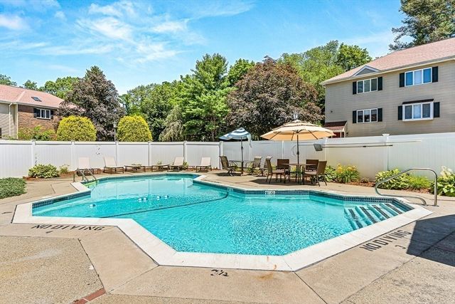 305 Salem St 301, Woburn, MA 01801