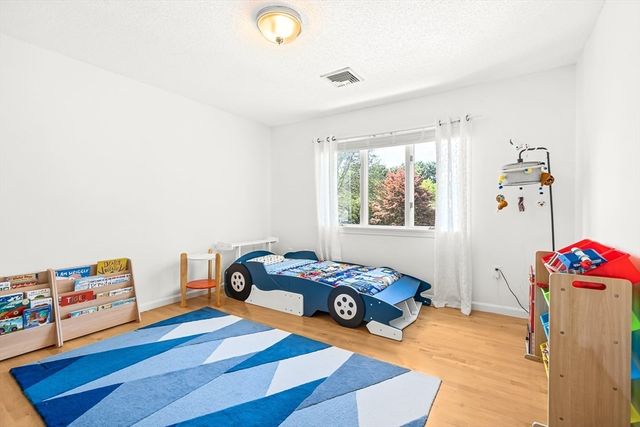 305 Salem St 301, Woburn, MA 01801