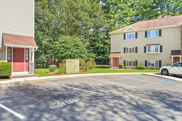 305 Salem St 301, Woburn, MA 01801