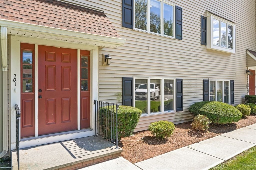 305 Salem St 301, Woburn, MA 01801