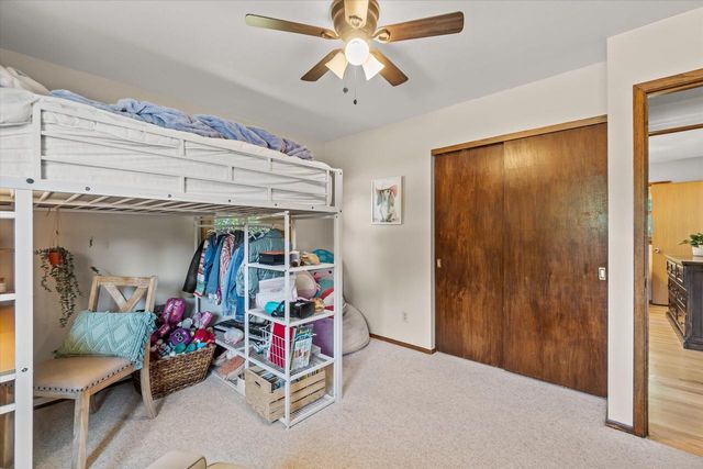 110 Highland DRIVE, Grafton, WI 53024
