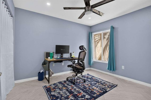 2300 NW 33RD Street 904, Oakland Park, FL 33309