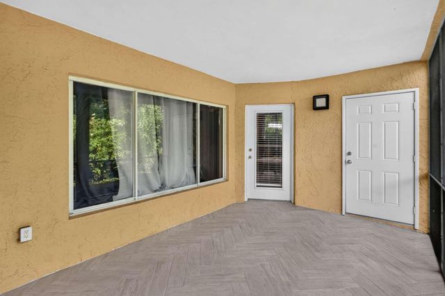 2300 NW 33RD Street 904, Oakland Park, FL 33309
