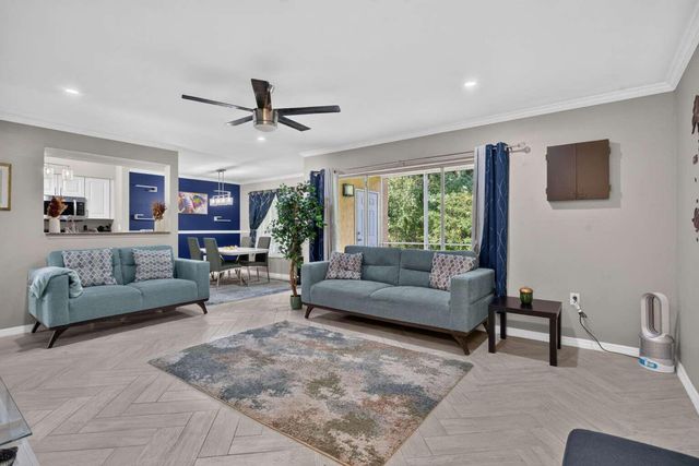 2300 NW 33RD Street 904, Oakland Park, FL 33309