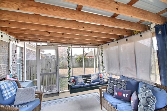 6430 E Sandbourne, Olive Branch, MS 38654