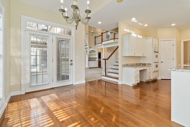 371 Lakeview Drive, Jamestown, KY 42629