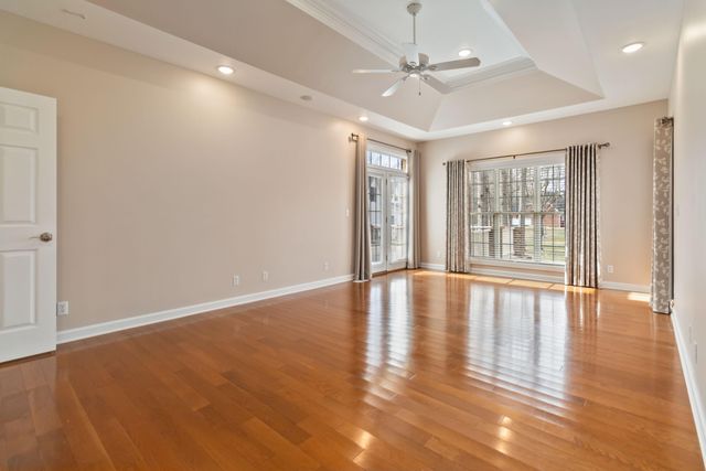 371 Lakeview Drive, Jamestown, KY 42629