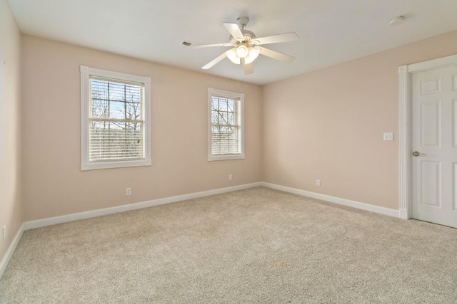 371 Lakeview Drive, Jamestown, KY 42629