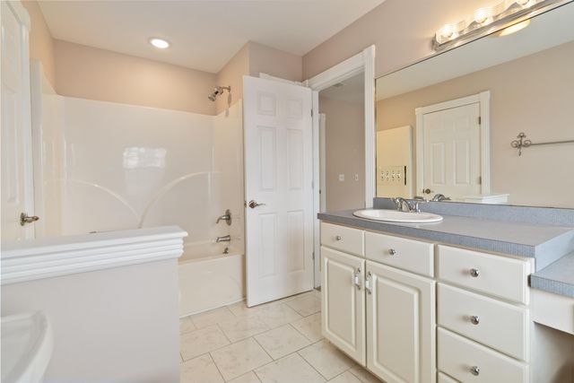 371 Lakeview Drive, Jamestown, KY 42629