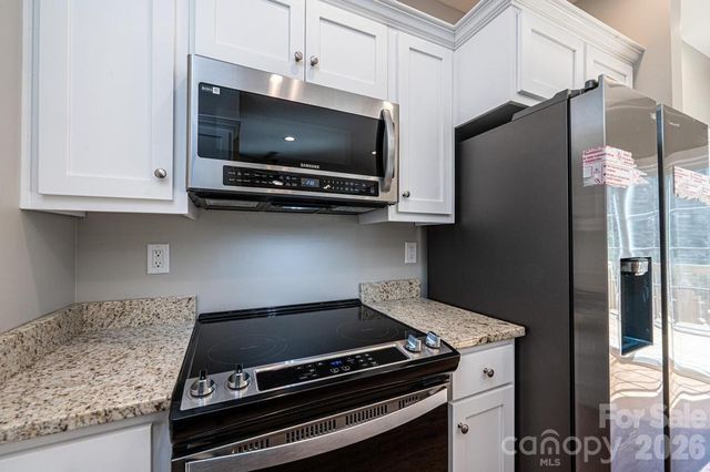 1314 39th Street Circle SW, Hickory, NC 28602