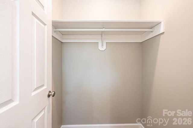 1314 39th Street Circle SW, Hickory, NC 28602