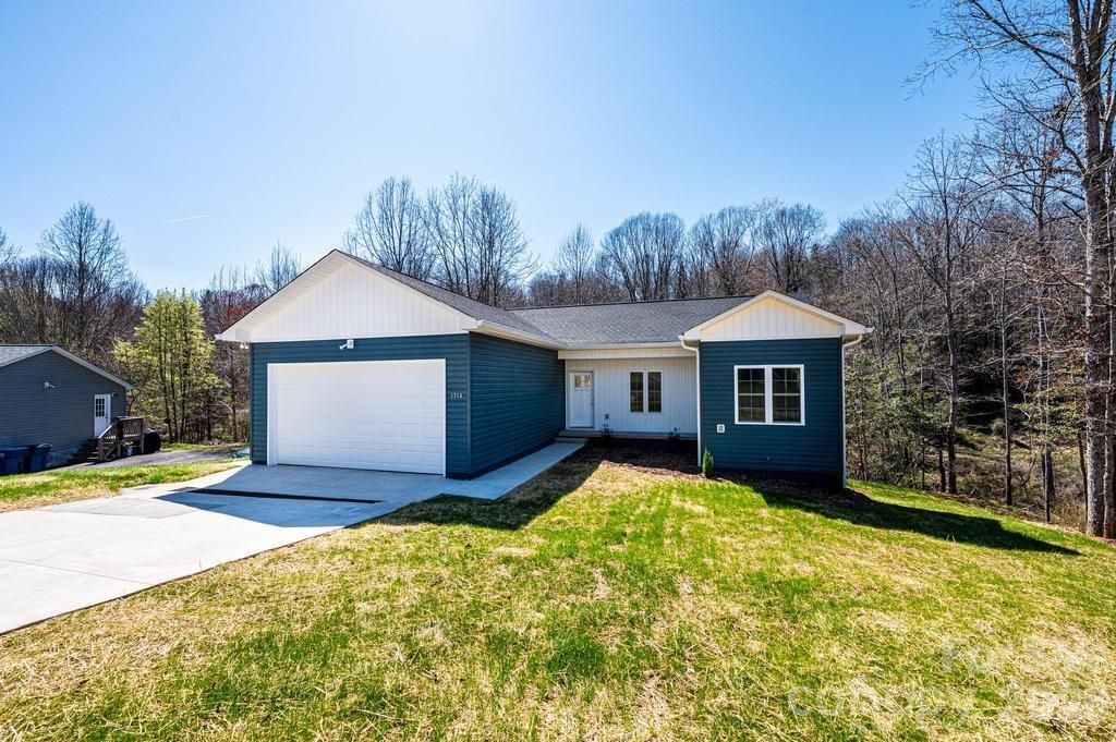 1314 39th Street Circle SW, Hickory, NC 28602