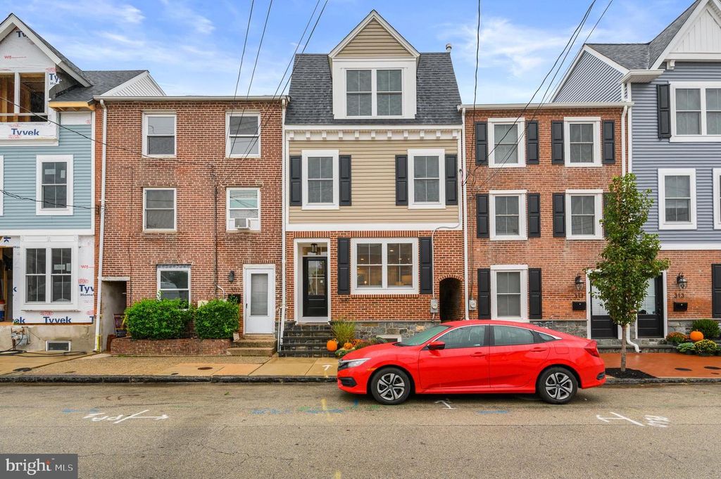 309 S ADAMS ST, West Chester, PA 19382