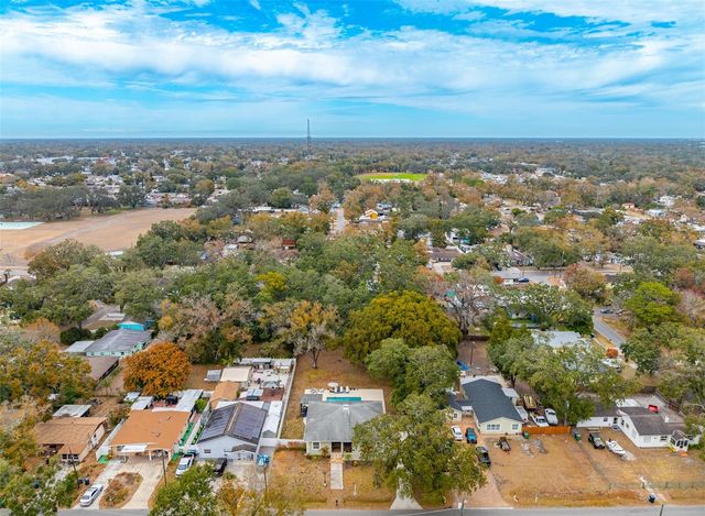 1905 W BURKE STREET, Tampa, FL 33604