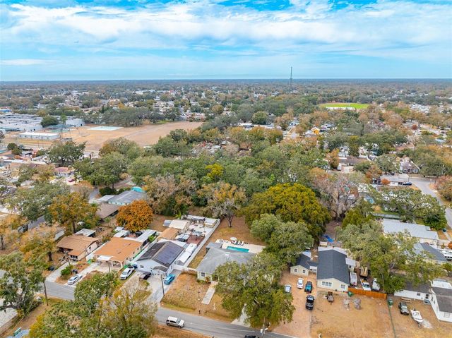 1905 W BURKE STREET, Tampa, FL 33604