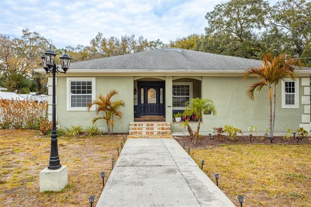 1905 W BURKE STREET, Tampa, FL 33604