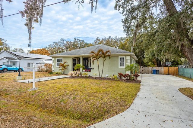 1905 W BURKE STREET, Tampa, FL 33604