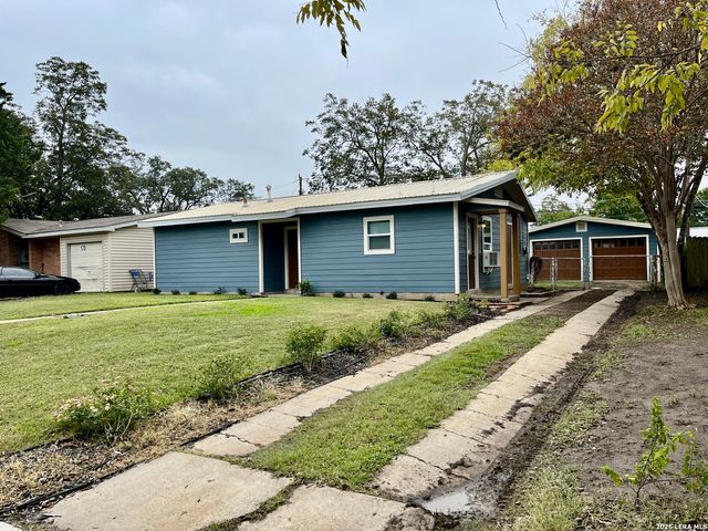 166 KILLARNEY DR, San Antonio, TX 78223