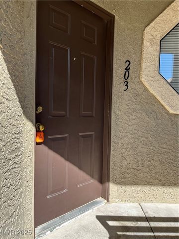 5024 South Rainbow Boulevard 203, Las Vegas, NV 89118