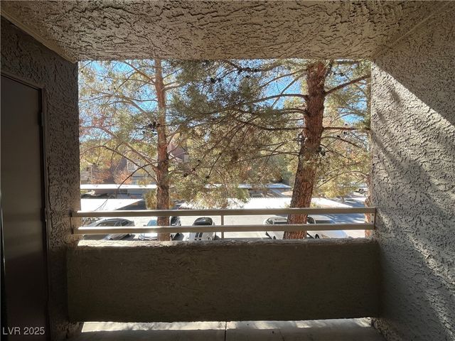 5024 South Rainbow Boulevard 203, Las Vegas, NV 89118