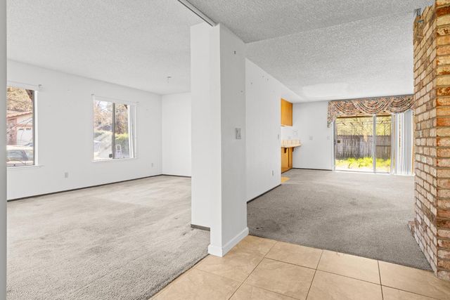 6587 Pacheco Way, Citrus Heights, CA 95610