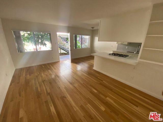 420 Raymond Avenue 6, Santa Monica, CA 90405