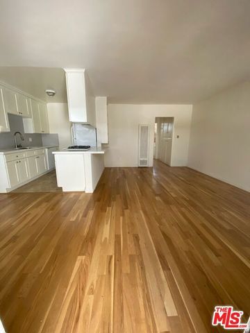 420 Raymond Avenue 6, Santa Monica, CA 90405