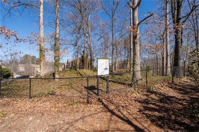 2117 Wylmoor Way SE, Smyrna, GA 30080