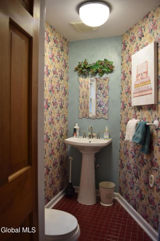 1590 Wendell Avenue, Schenectady, NY 12308