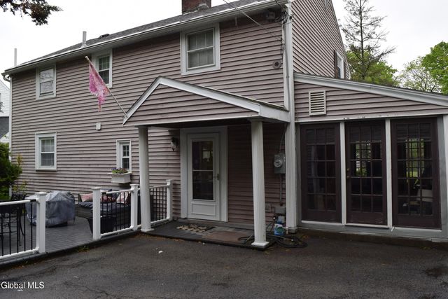 1590 Wendell Avenue, Schenectady, NY 12308