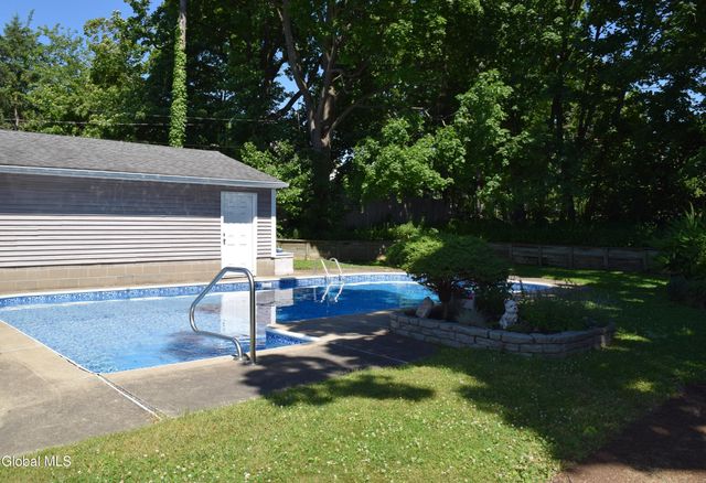 1590 Wendell Avenue, Schenectady, NY 12308