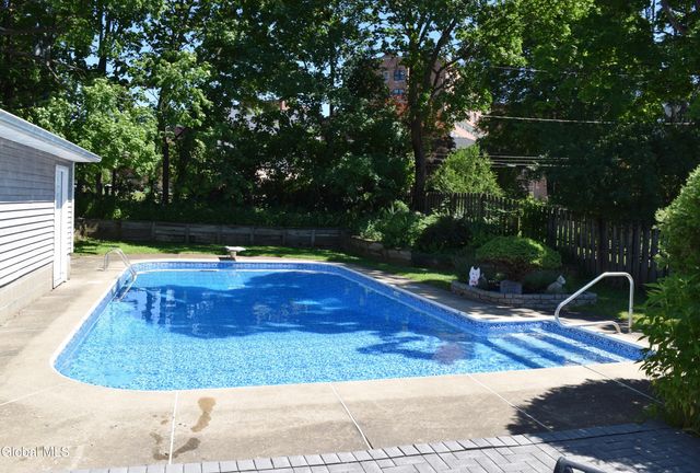 1590 Wendell Avenue, Schenectady, NY 12308