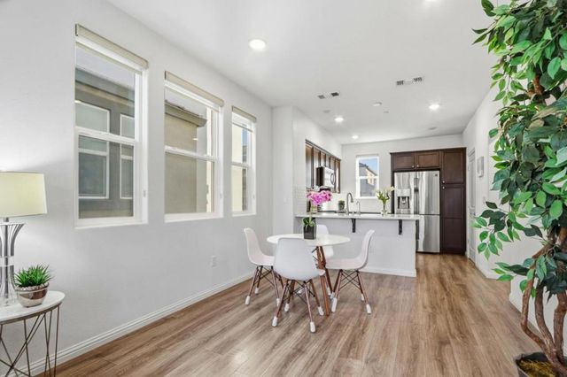 838 Garden Street, Milpitas, CA 95035