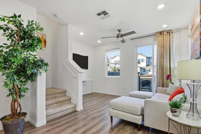 838 Garden Street, Milpitas, CA 95035