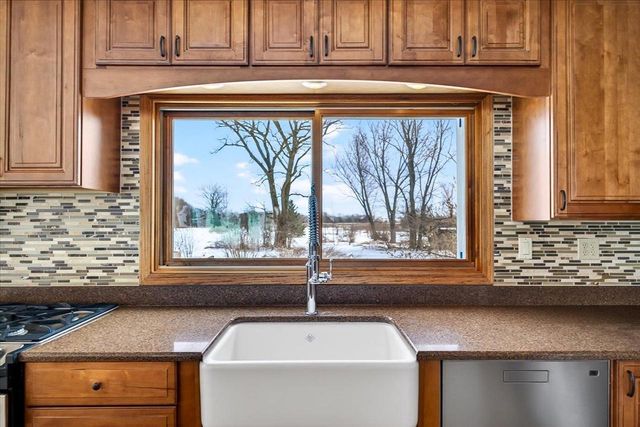 4726 Baxter Road, Cottage Grove, WI 53527