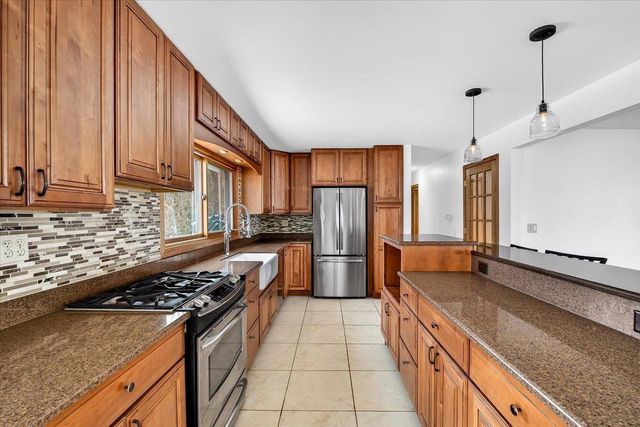 4726 Baxter Road, Cottage Grove, WI 53527