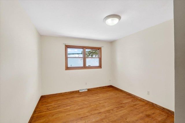 4726 Baxter Road, Cottage Grove, WI 53527