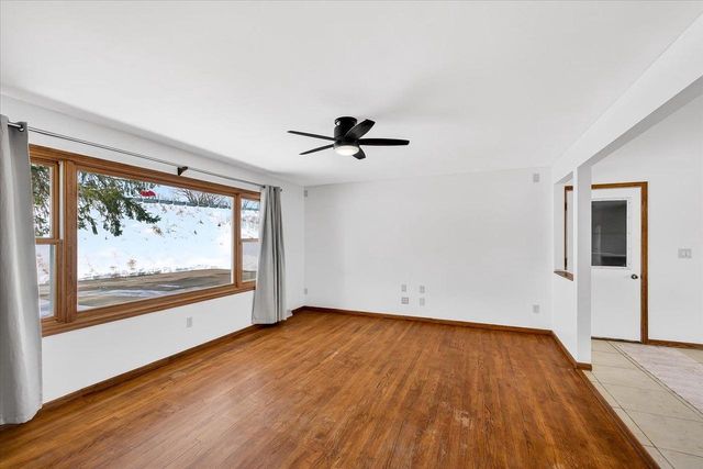 4726 Baxter Road, Cottage Grove, WI 53527