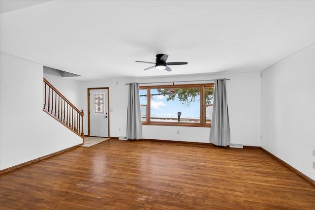 4726 Baxter Road, Cottage Grove, WI 53527