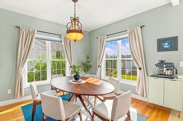 5 Candlelight Lane, Bellingham, MA 02019