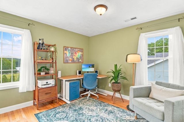 5 Candlelight Lane, Bellingham, MA 02019
