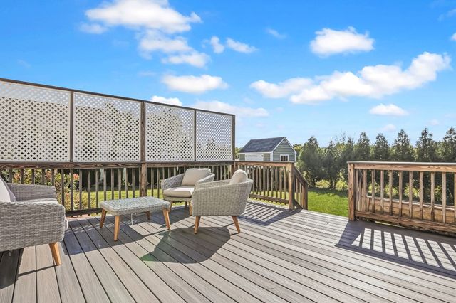 5 Candlelight Lane, Bellingham, MA 02019
