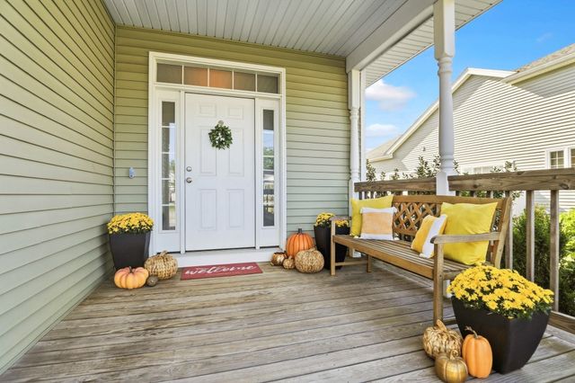 5 Candlelight Lane, Bellingham, MA 02019