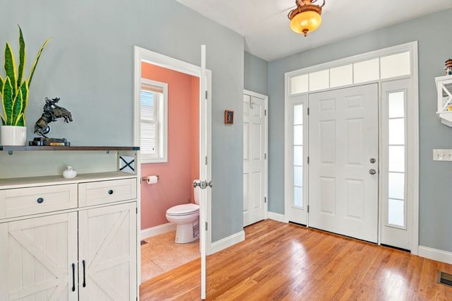 5 Candlelight Lane, Bellingham, MA 02019