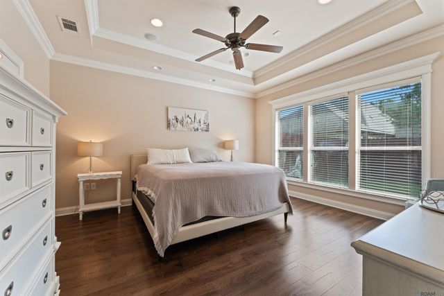 25368 Lake George Dr, Denham Springs, LA 70726