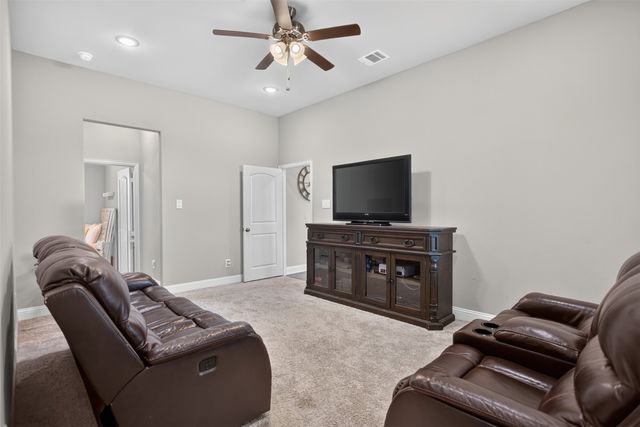 6616 Thames Drive, Mesquite, TX 75126