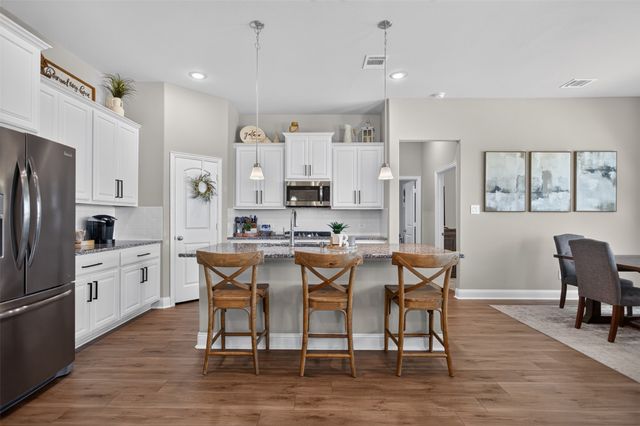 6616 Thames Drive, Mesquite, TX 75126
