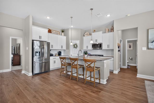 6616 Thames Drive, Mesquite, TX 75126