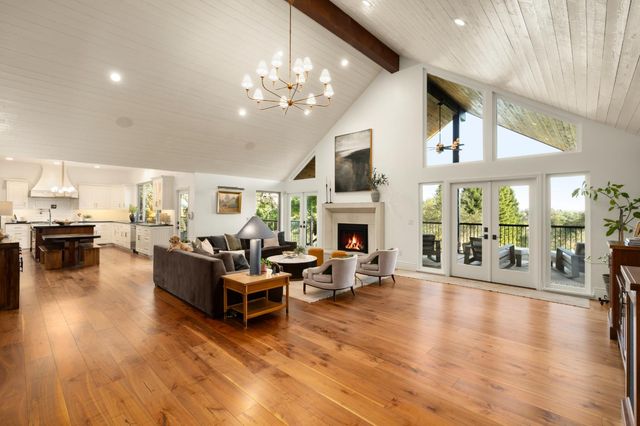 5846 Ridge Park Dr, Loomis, CA 95650