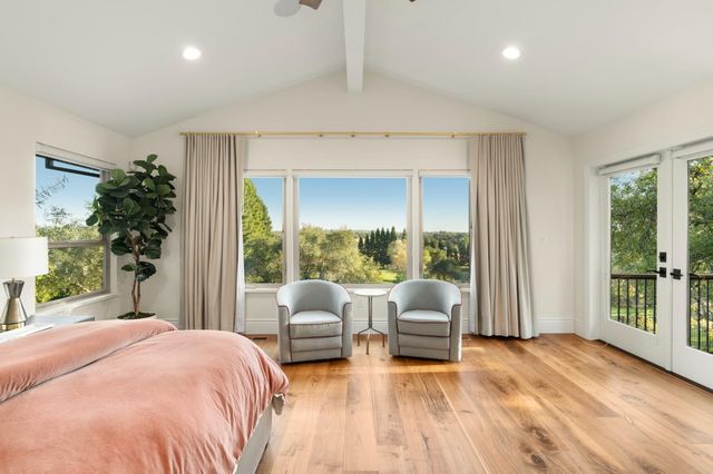 5846 Ridge Park Dr, Loomis, CA 95650